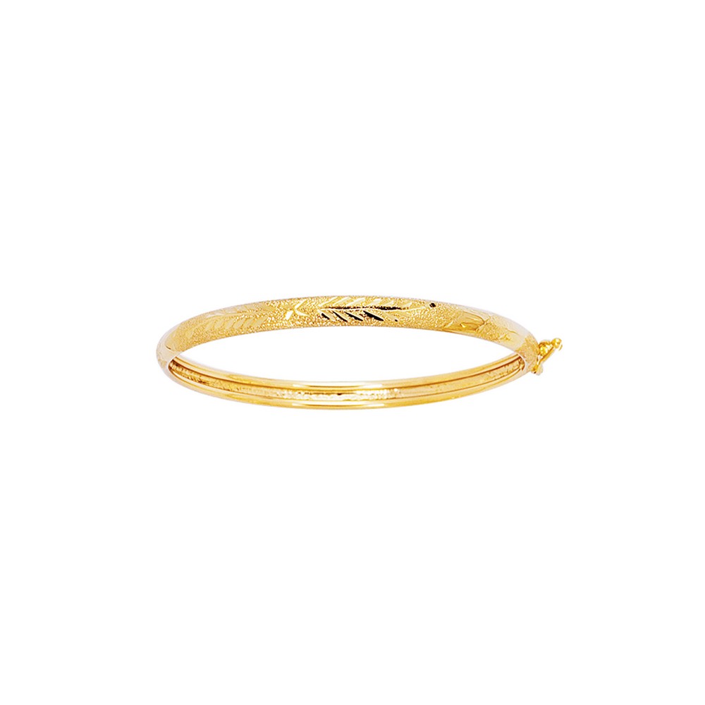 
14k 5.5mm Yellow Gold Shiny Sparkle-Cut Florentine Bangle Bracelet With Clasp
