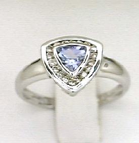 
Trilliant Tanzanite & Diamond Ring
