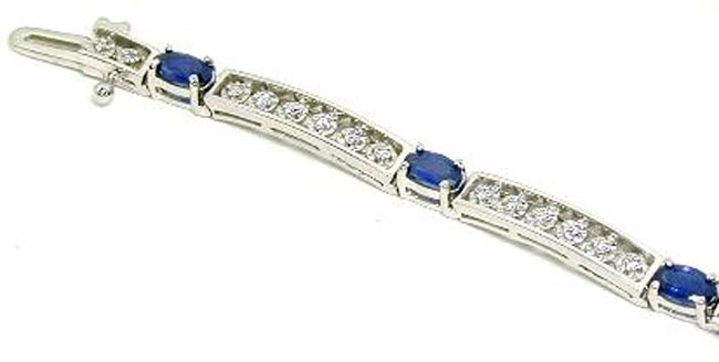 
Stunning Oval Sapphire & Diamond Bracelet
