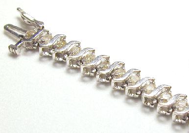 
Three Carat Diamond S Bracelet
