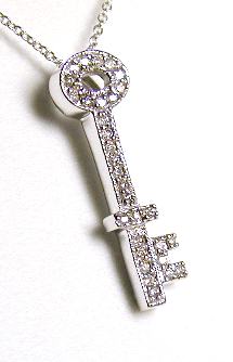 
Beautiful Diamond Key Pendant
