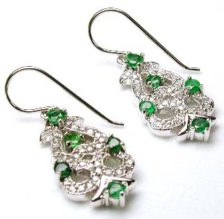 
Glamorous Emerald & Diamond Plaque Earrings
