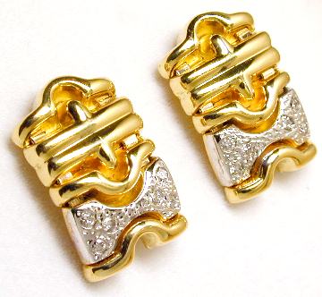 
Designer Diamond Earrings
