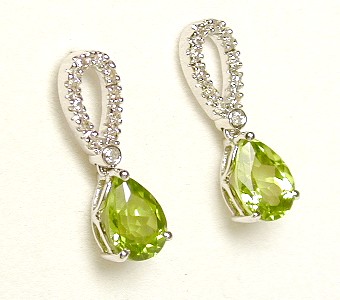 
Peridot & Diamond Drop Earrings
