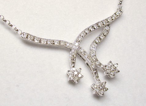 
Elegant Diamond Flower Drop Necklace
