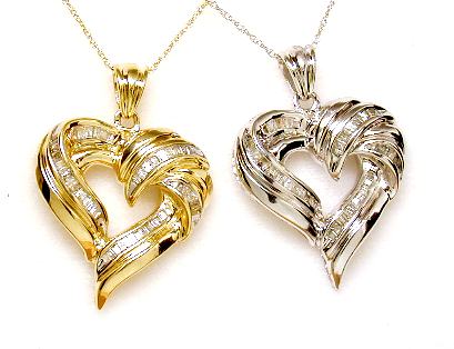 
Elegant Baguette Diamond Heart Pendant
