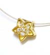 
Gorgeous Diamond Flower Pendant (SI2, H/I
