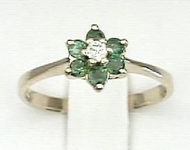 
Delicate Emerald & Diamond Flower Ring
