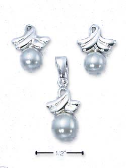 
Sterling Silver Simulated Pearl Earrings Pendant Set
