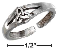 
Sterling Silver Antiqued Trinity Knot Toe Ring
